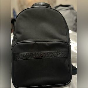 - Lululemon Now and Always Backpack *18L